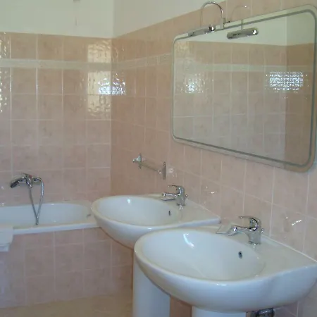 Agriturismo Fieri Farm stay *